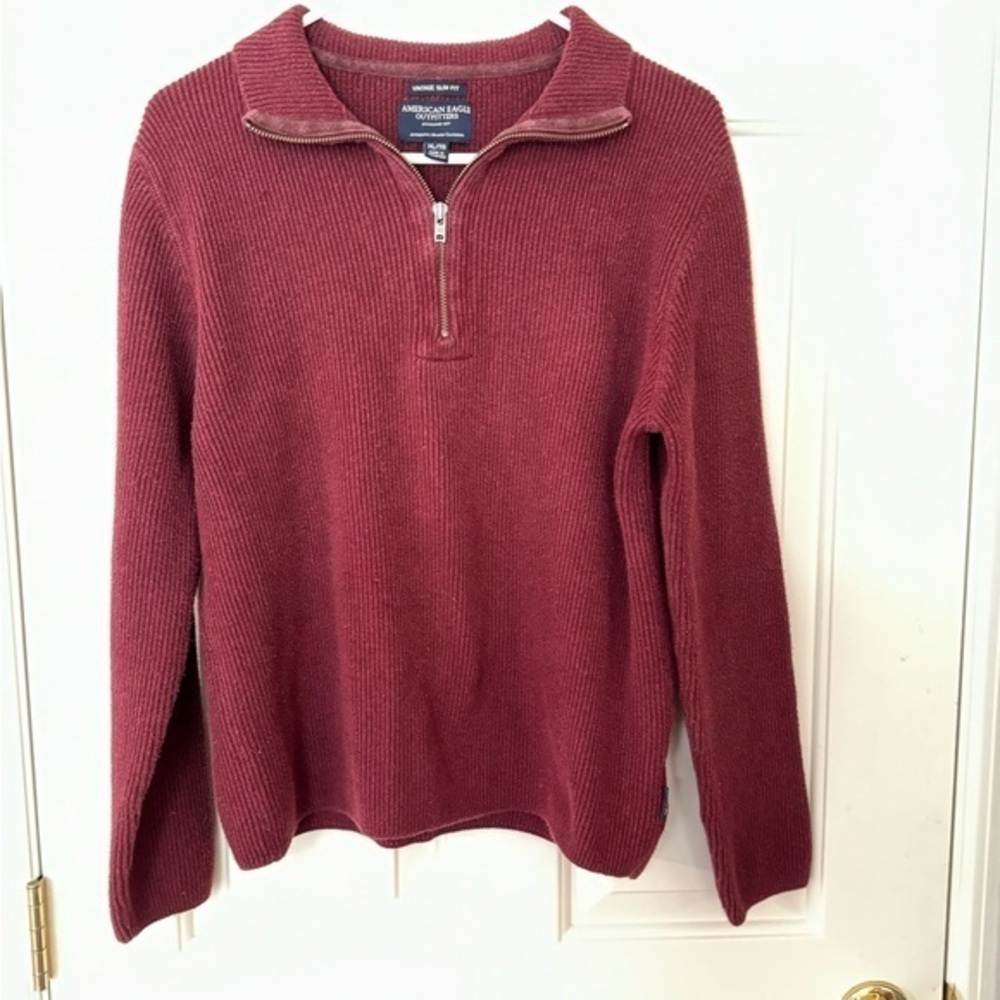 American Eagle outfitters long sleeve sweater XL vintage inspired slim fit
